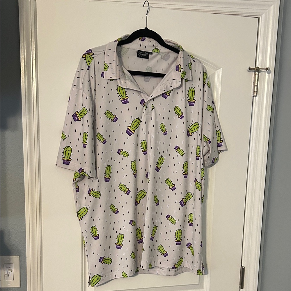Sunday Swagger Men’s Polo Shirt – 2XL – White with Cactus Print